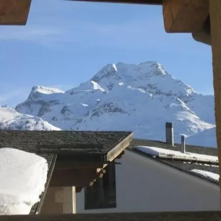 Chesa Cravunera By Interhome Apartamento *